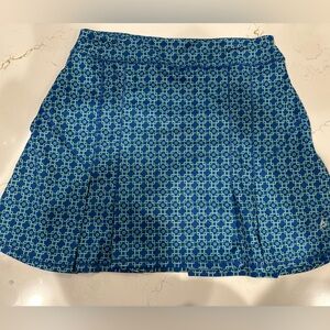 Bermuda Sands Blue Geometric Pattern Golf Skort.  Size S